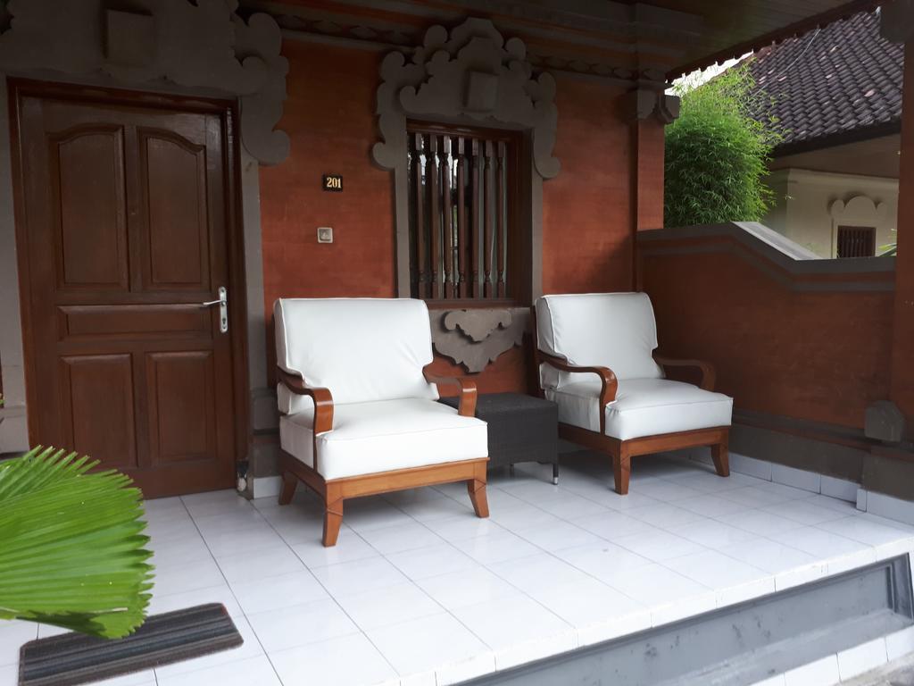 Puspa Ayu Kuta Lombok Esterno foto